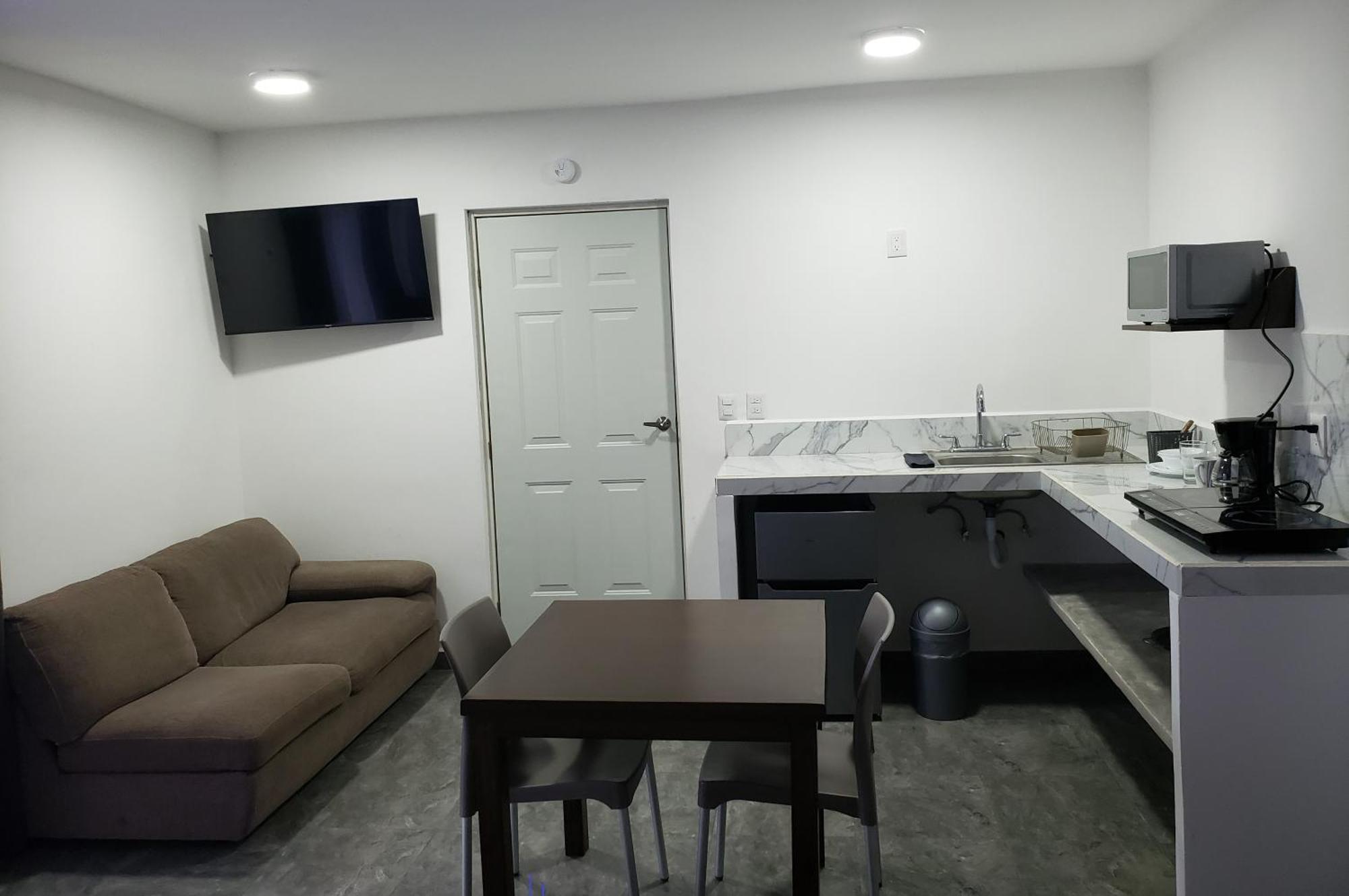 Casa Aura - King Suite With Kitchen And Balcony - 1St Floor Isla Mujeres Exterior foto